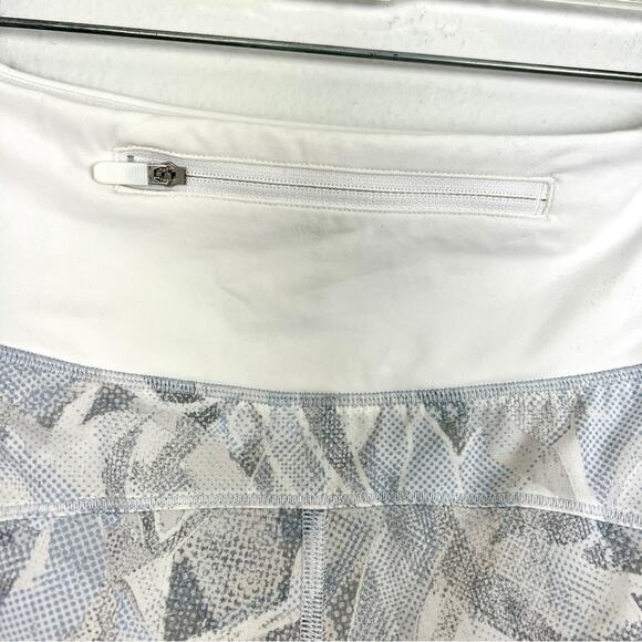 Lululemon | Real Quick Short Perforated 3.5" in 
Jasmine White Multi Running 6 - Picture 10 of 12